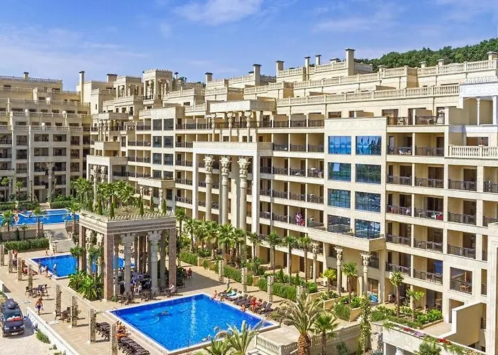 Апартаменты Argisht Cozy With Pool & Sea Breeze Варна