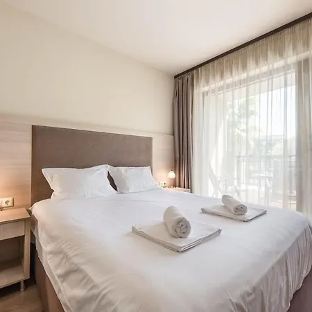 Apartment Argisht Cozy With Pool & Sea Breeze Varna