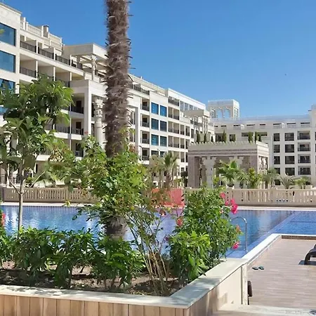 Argisht Cozy With Pool & Sea Breeze וארנה