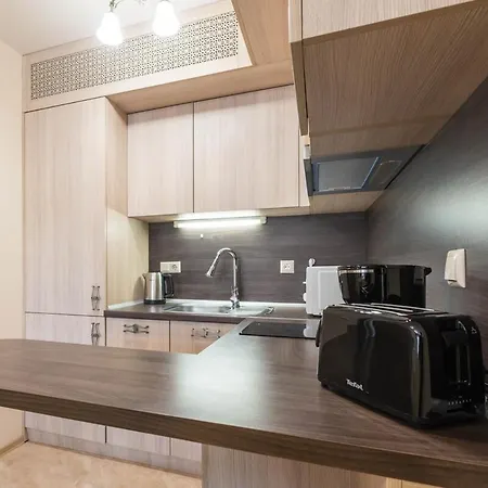 Argisht Cozy With Pool & Sea Breeze דירה *