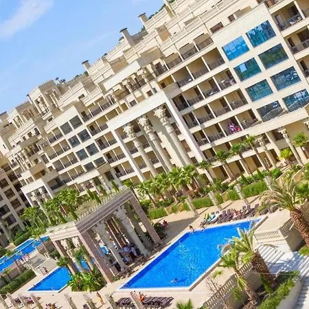 Argisht Cozy With Pool & Sea Breeze Apartament *