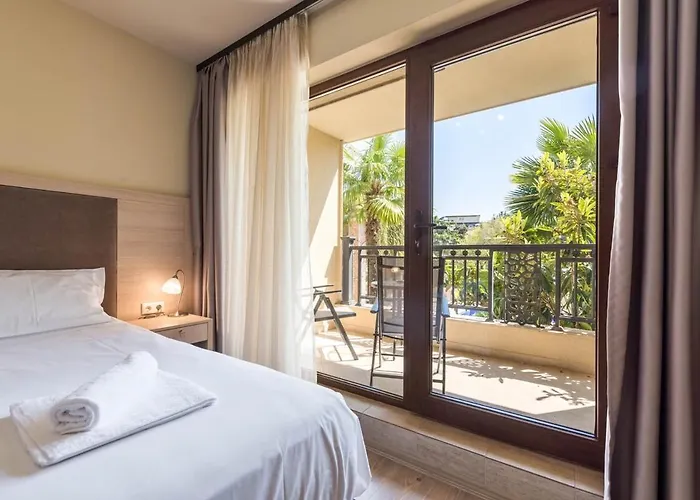 Argisht Cozy With Pool & Sea Breeze Apartment Varna